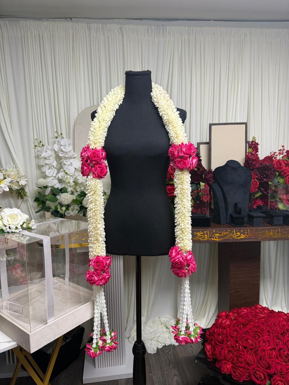 فل صناعي للايجار